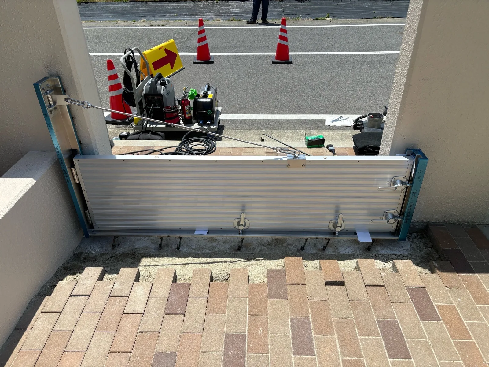 山陽地区保育園 防水板設置工事